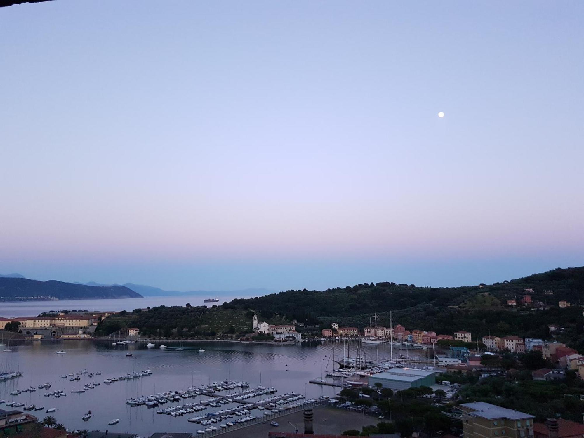 La Stanzetta Dei Rosa Leilighet Porto Venere Eksteriør bilde